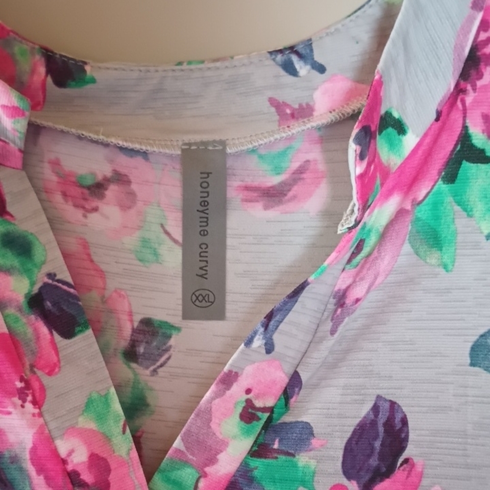 Honeyme Floral Tunic - Pink and Green XXL - Picture 2 of 4